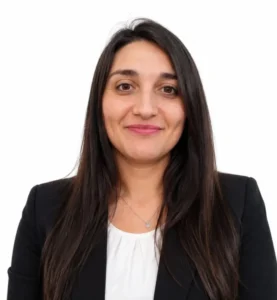 Cintia N. Secondini - Vicedirectora